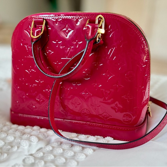 Authentic Louis Vuitton Monogram Vernis Alma Satchel - Picture 13 of 16